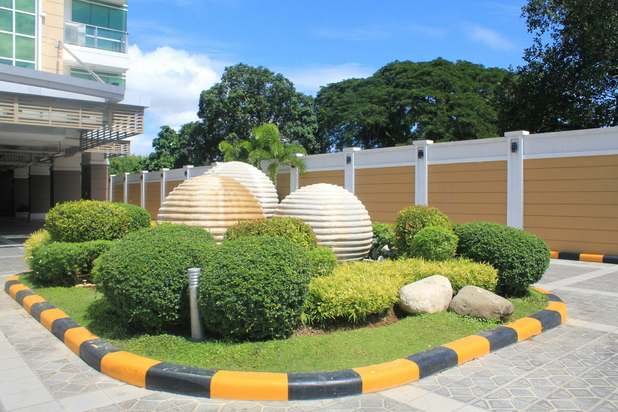 Padgett Place Prime Suites Cebu Exterior foto
